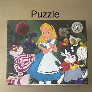 1000 piece puzzle: Disney Alice in Wonderland